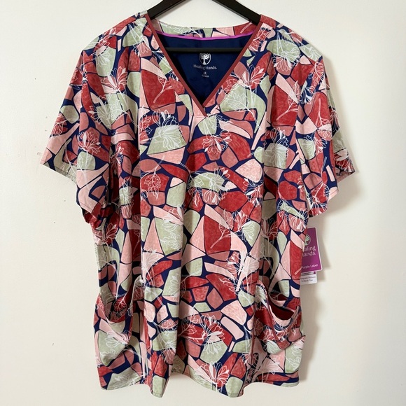 Healing Hands Purple Label - Women's Amanda FreeFlow Print Top - Picture 3 of 7